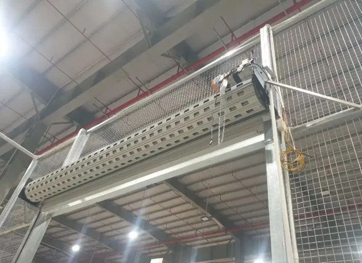 Hình ảnh cửa cuốn bị kẹt