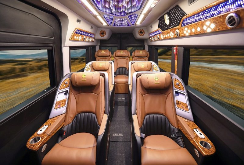 Nội thất xe limousine sang trọng tuyến Hà Nội