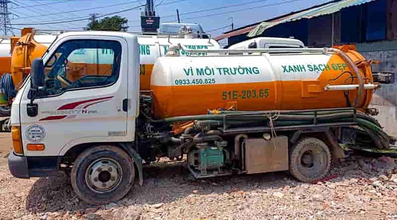 rút hầm cầu quận 4